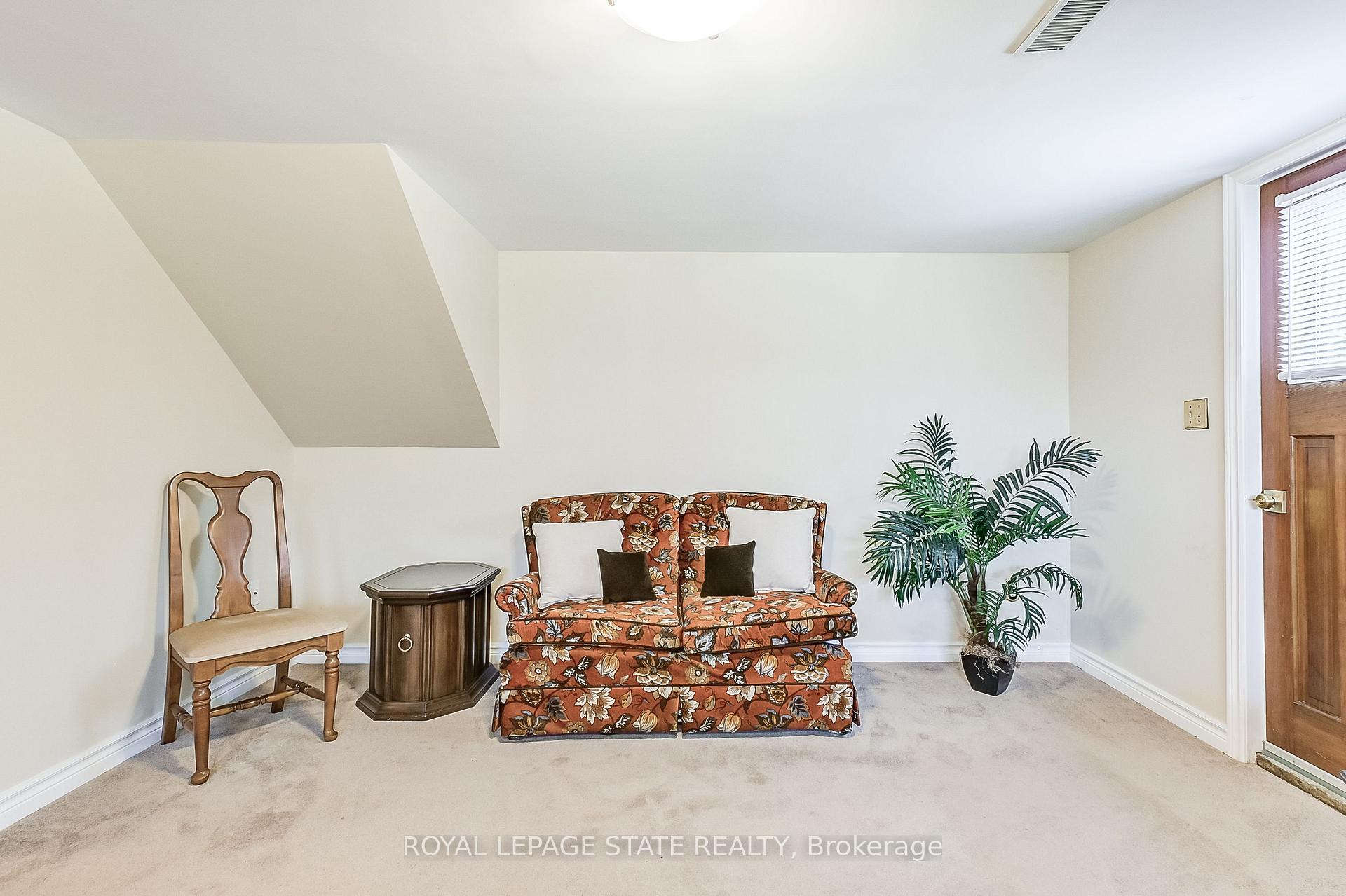 Photo 28 of 69 Orphir Road, Hamilton, Greenford — HOMEH