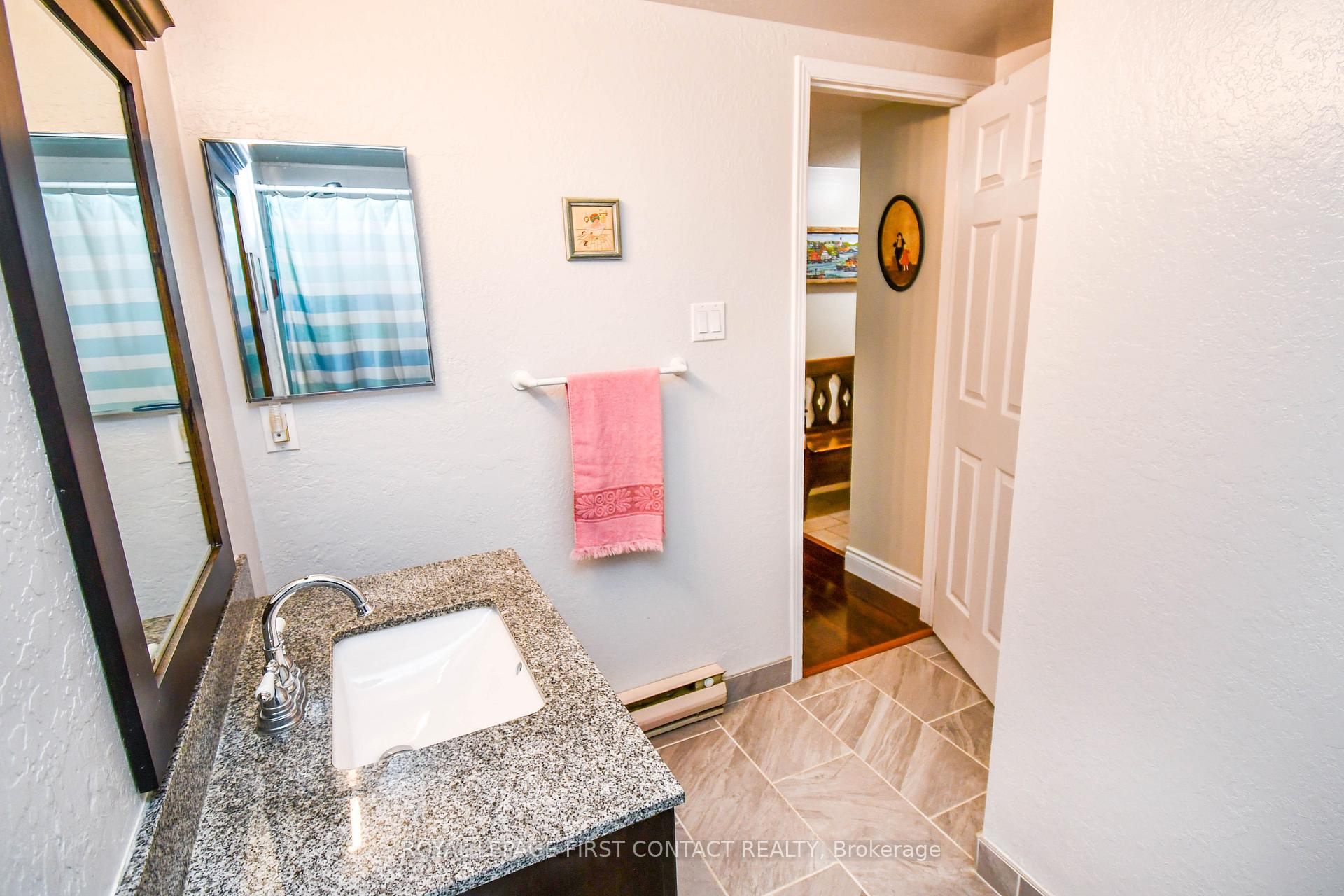 Photo 37 of Unit 104, 25 Meadow Lane, Barrie, Ardagh — HOMEH