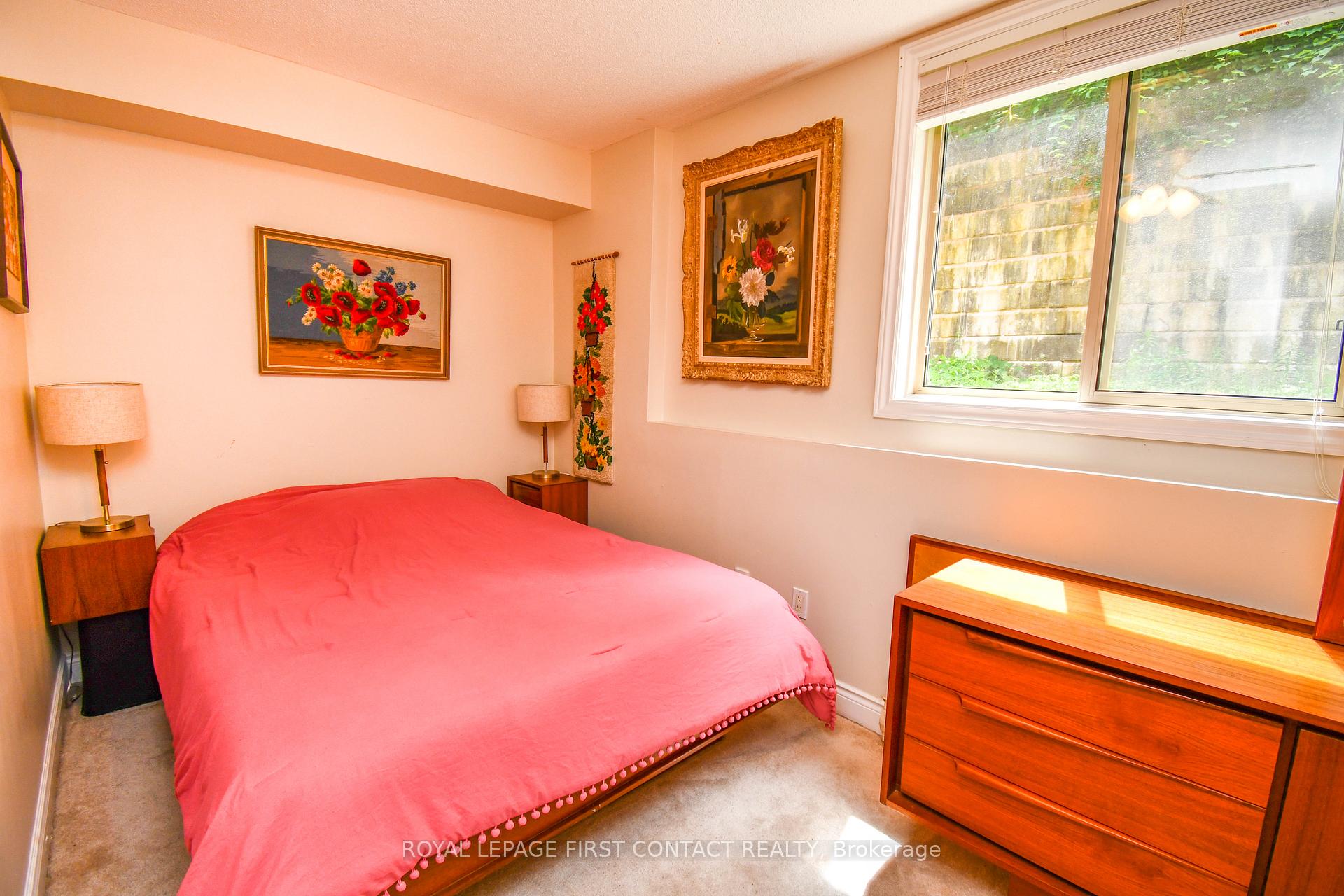 Photo 15 of Unit 104, 25 Meadow Lane, Barrie, Ardagh — HOMEH