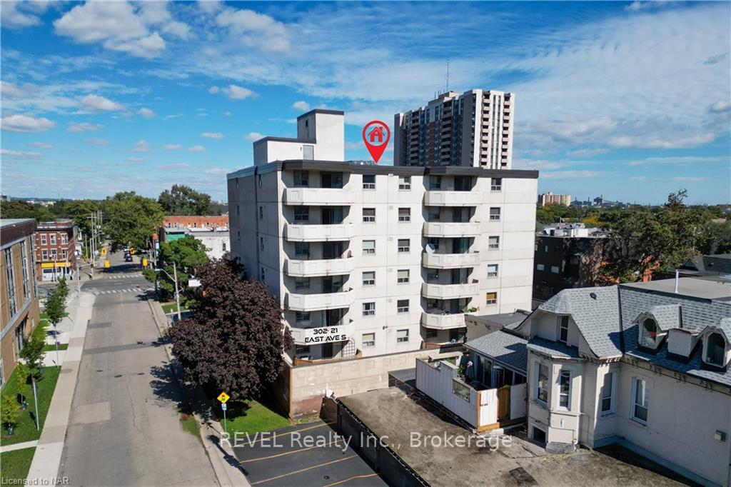Photo 4 of Unit 302, 21 East Avenue S, Hamilton, Landsdale — HOMEH