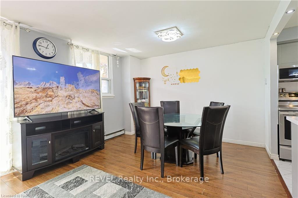 Photo 11 of Unit 302, 21 East Avenue S, Hamilton, Landsdale — HOMEH