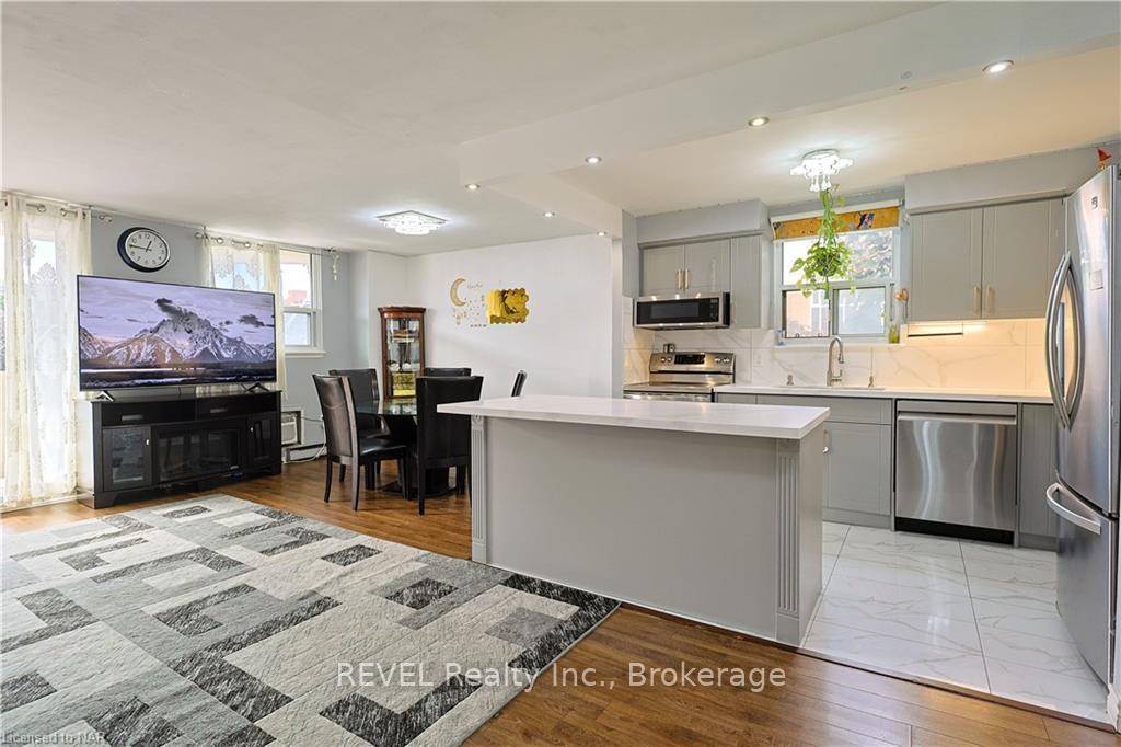 Photo 28 of Unit 302, 21 East Avenue S, Hamilton, Landsdale — HOMEH