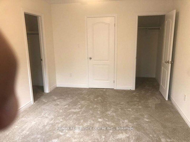 Photo 13 of 3959 Thomas Alton Boulevard, Burlington, Alton — HOMEH