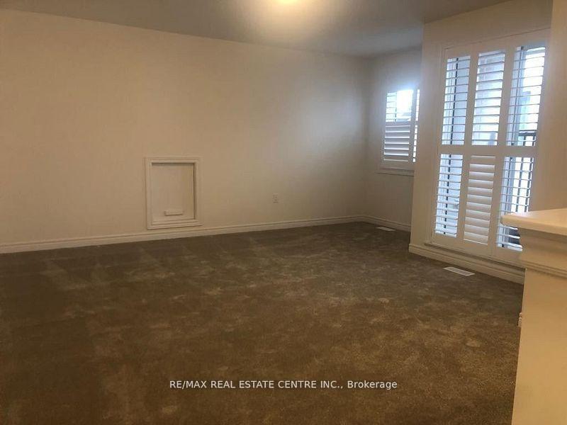 Photo 14 of 3959 Thomas Alton Boulevard, Burlington, Alton — HOMEH