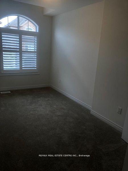 Photo 17 of 3959 Thomas Alton Boulevard, Burlington, Alton — HOMEH