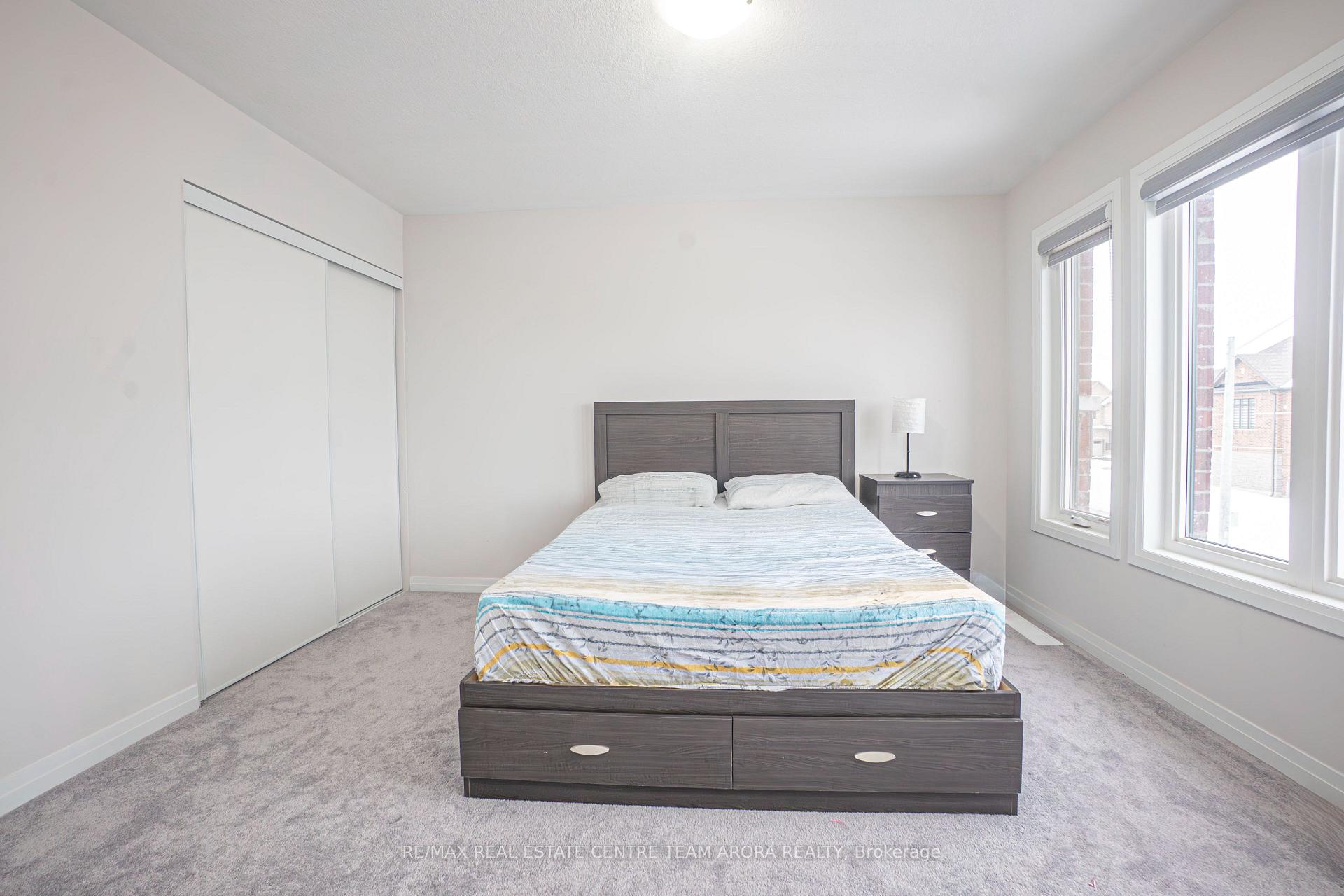 Photo 15 of 2 Thomas Gemmell Road, North Dumfries — HOMEH