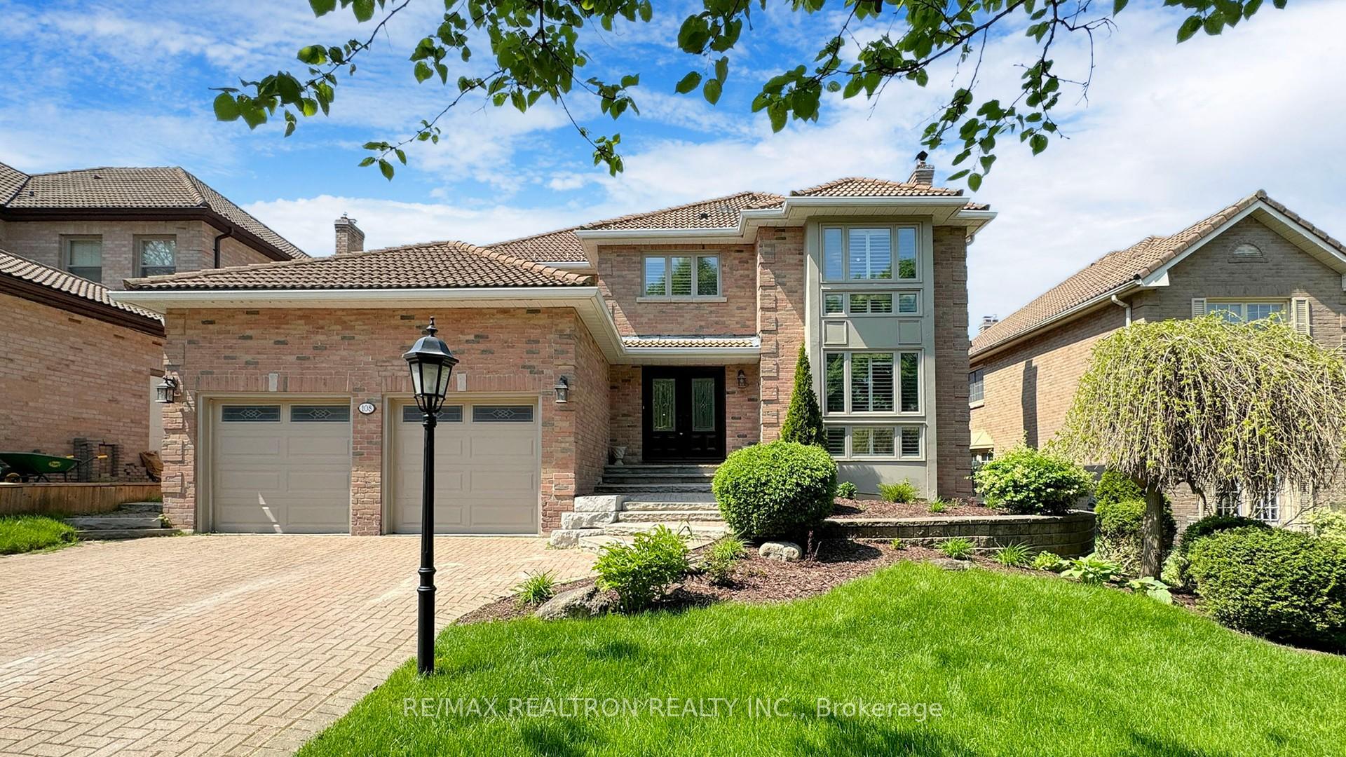 Front of 108 Cranberry Lane