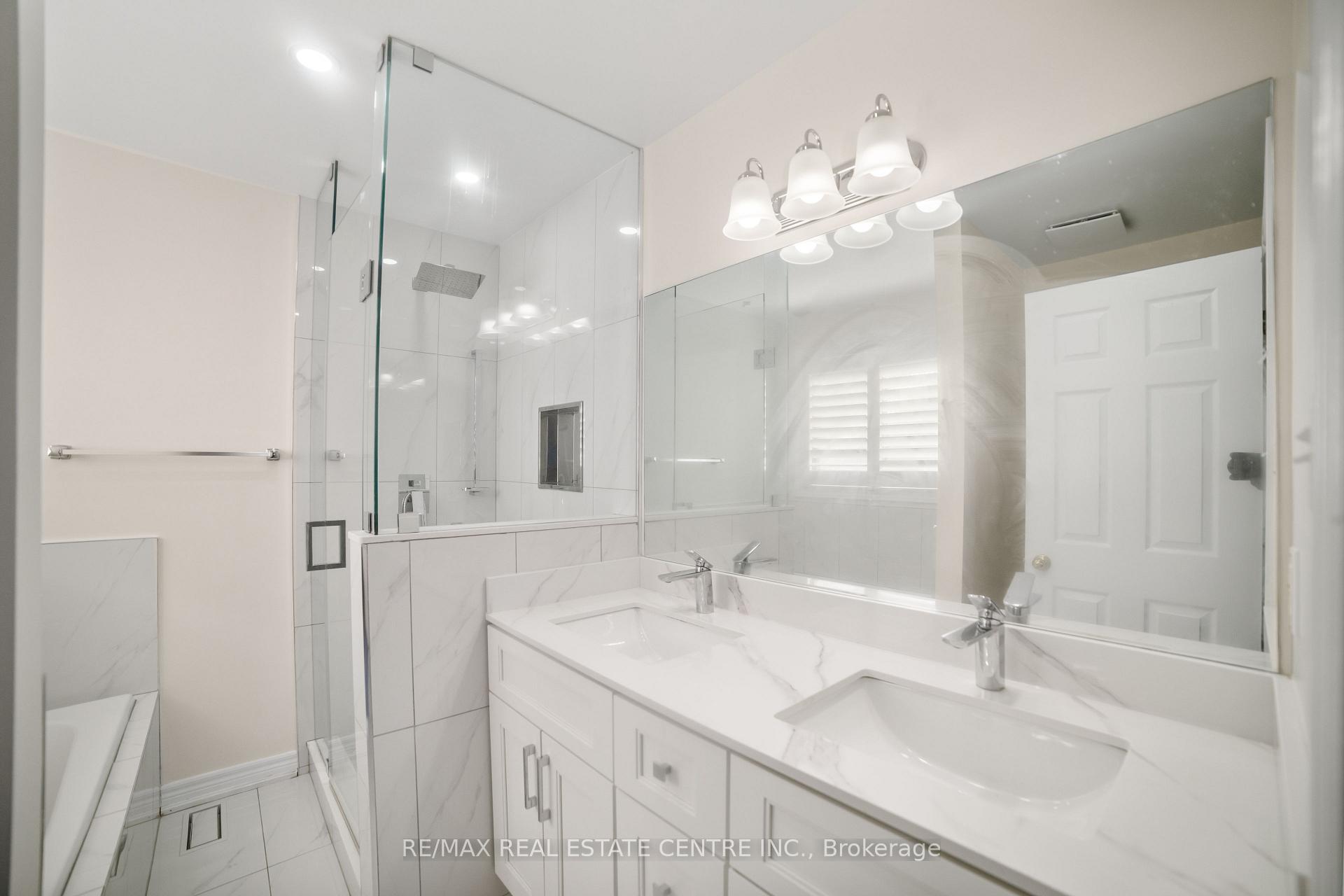 Photo 23 of 170 Southbrook Drive, Hamilton, Binbrook — HOMEH