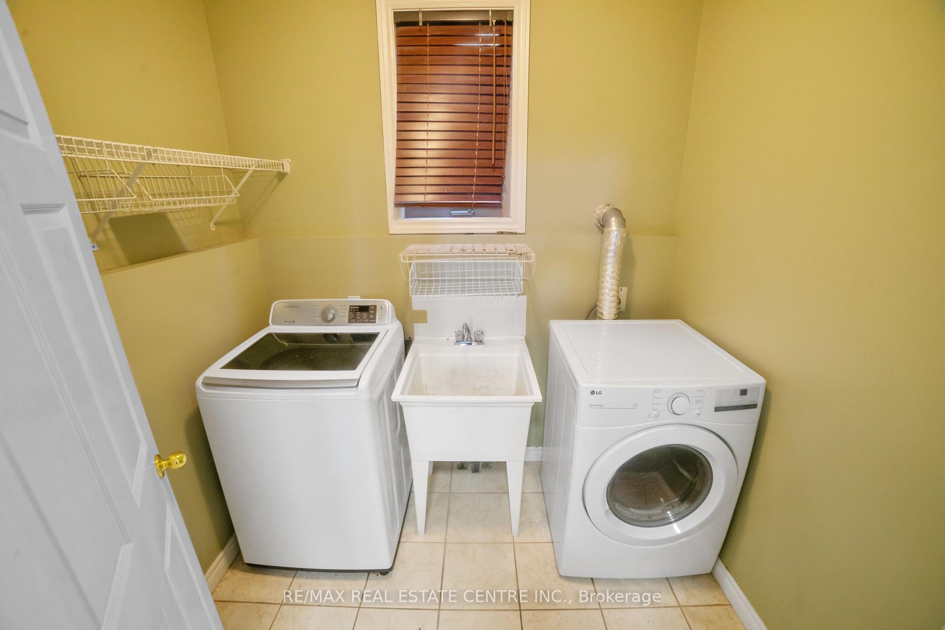 Photo 31 of 170 Southbrook Drive, Hamilton, Binbrook — HOMEH