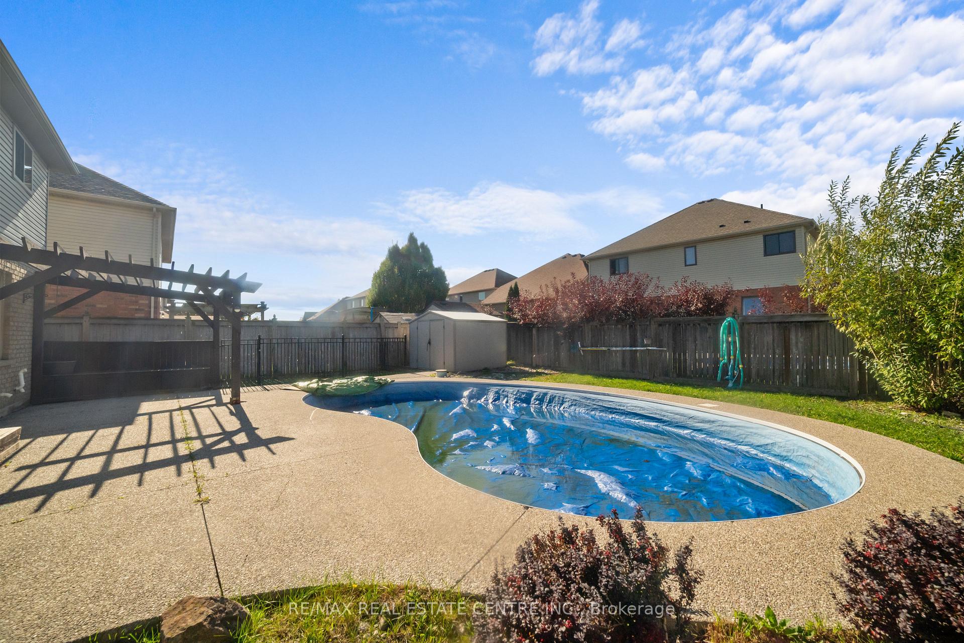 Photo 37 of 170 Southbrook Drive, Hamilton, Binbrook — HOMEH