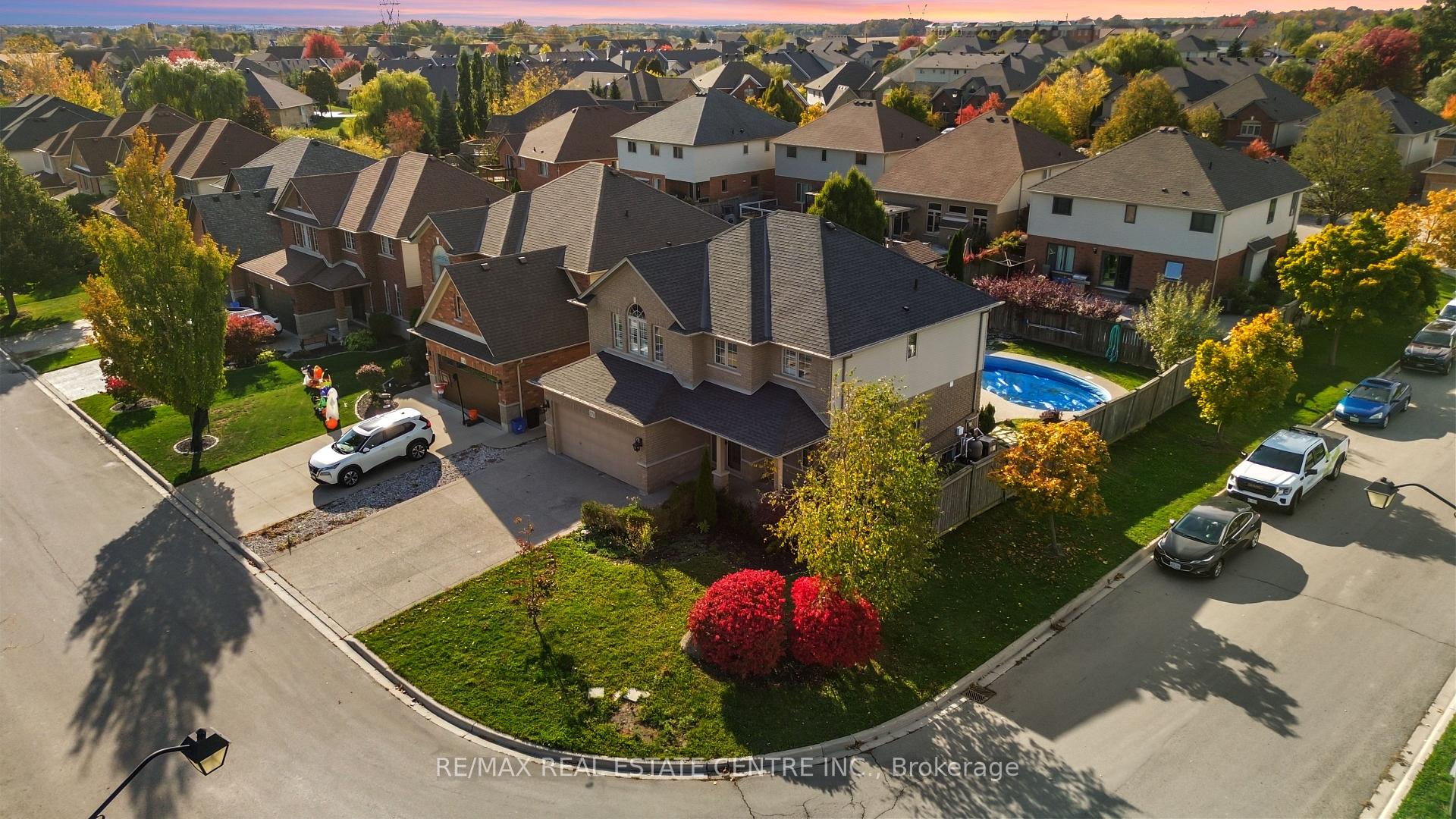 Photo 38 of 170 Southbrook Drive, Hamilton, Binbrook — HOMEH