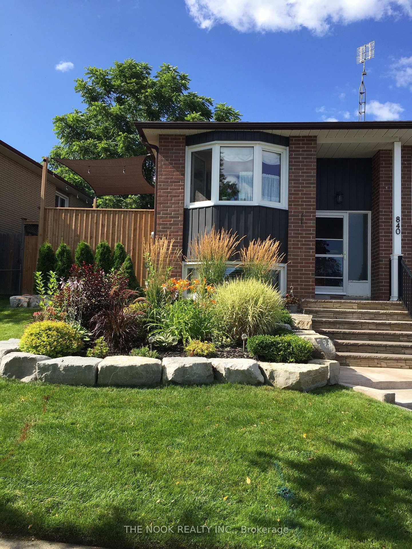 Photo 37 of 840 Roundelay Drive N, Oshawa, McLaughlin — HOMEH