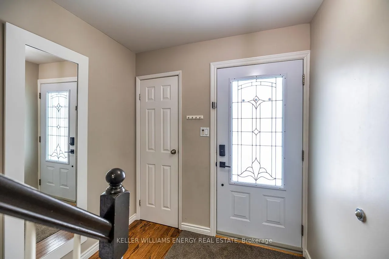Photo 4 of 320 Homestead Drive, Oshawa, McLaughlin — HOMEH