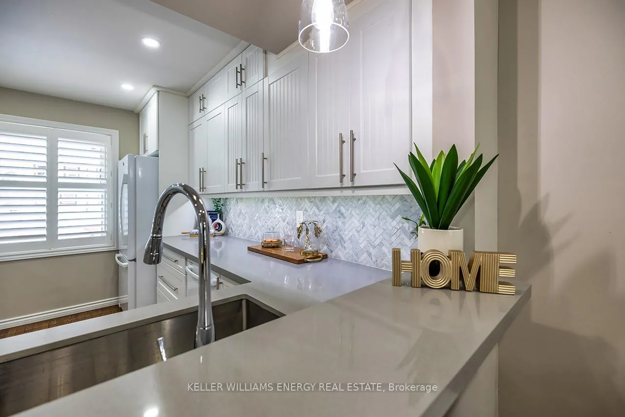Photo 7 of 320 Homestead Drive, Oshawa, McLaughlin — HOMEH