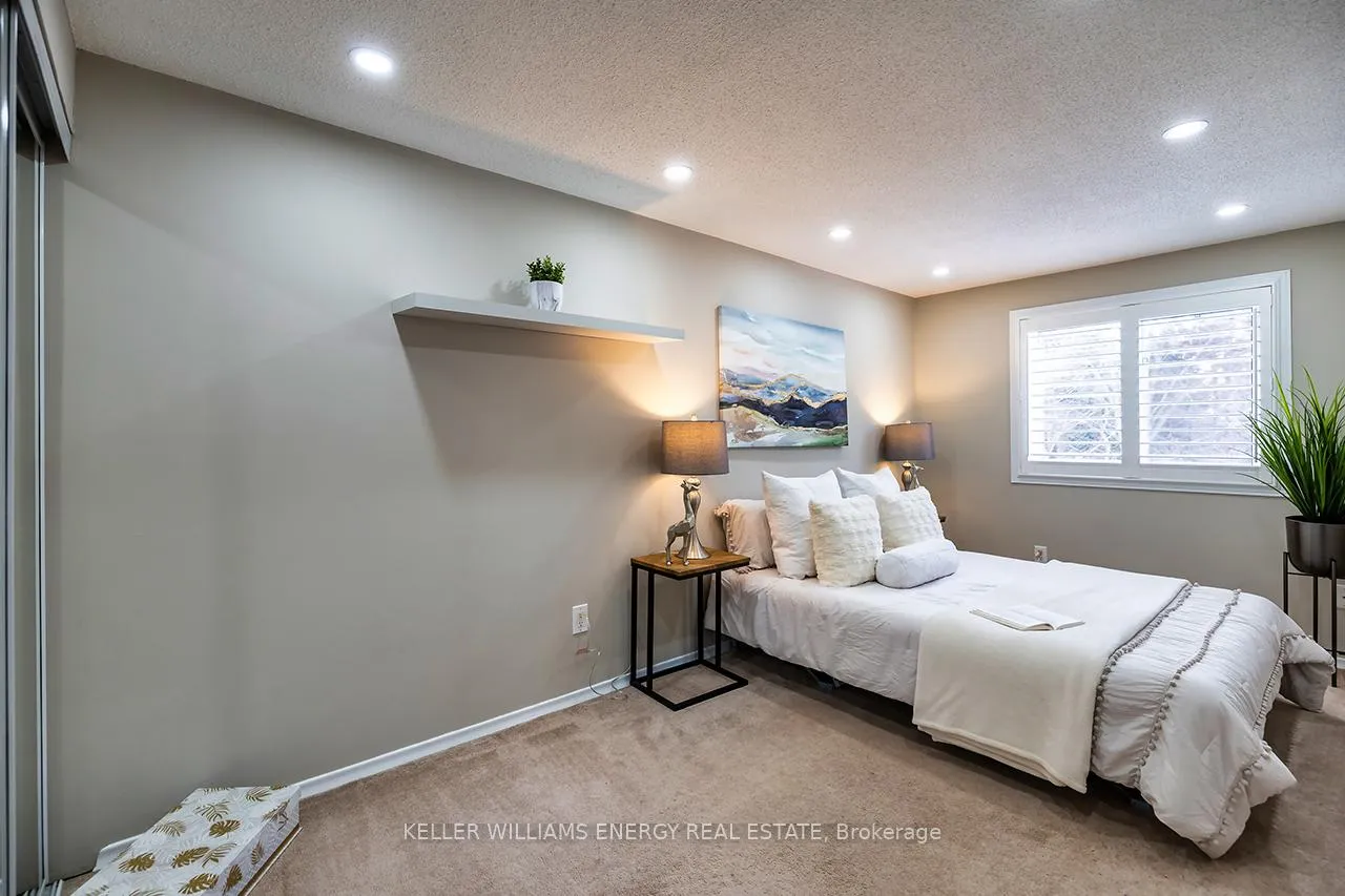 Photo 26 of 320 Homestead Drive, Oshawa, McLaughlin — HOMEH