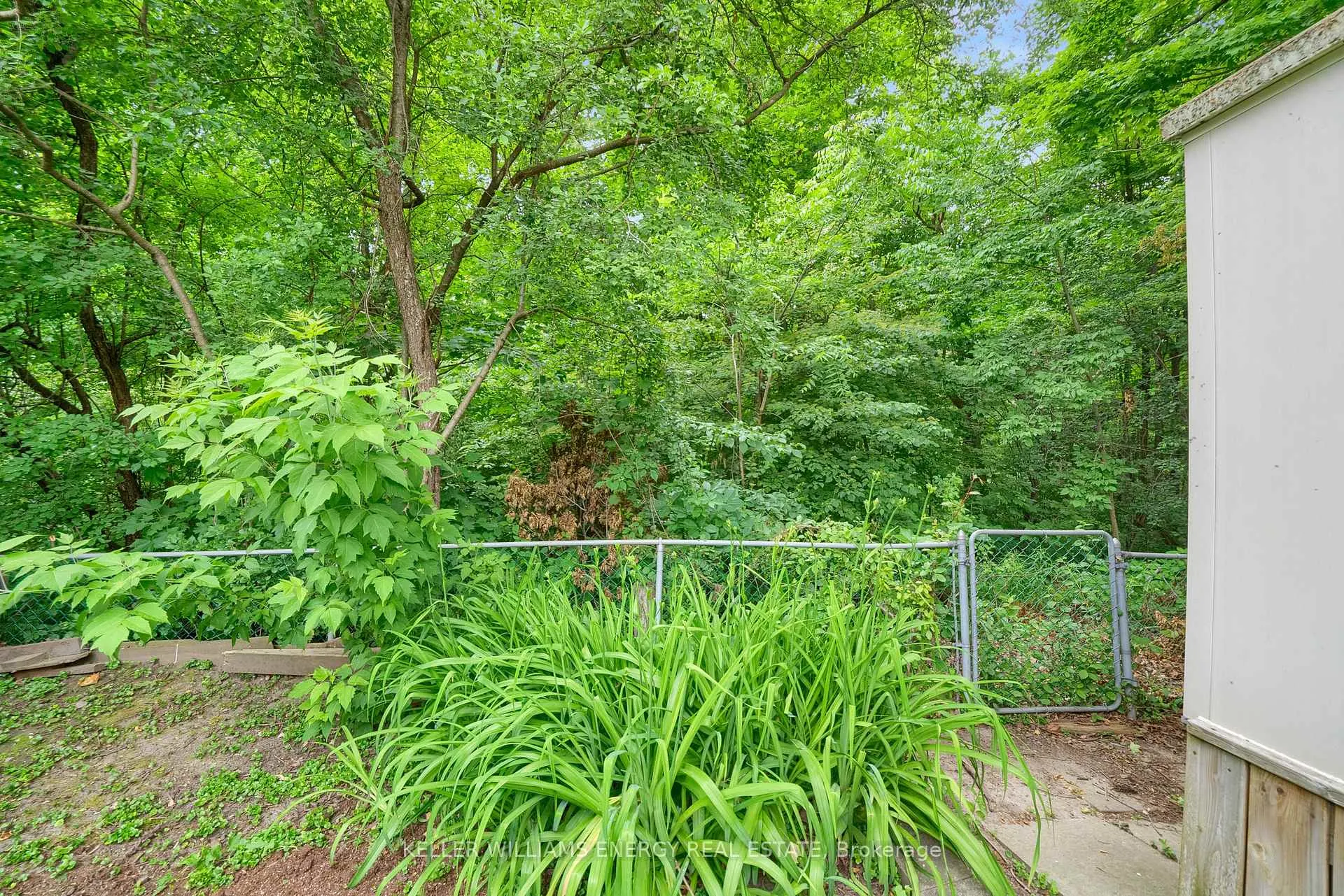 Photo 36 of 320 Homestead Drive, Oshawa, McLaughlin — HOMEH