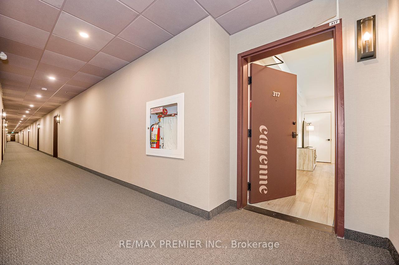 Photo 7 of Unit 317, 4 Spice Way, Barrie, Innis-Shore — HOMEH