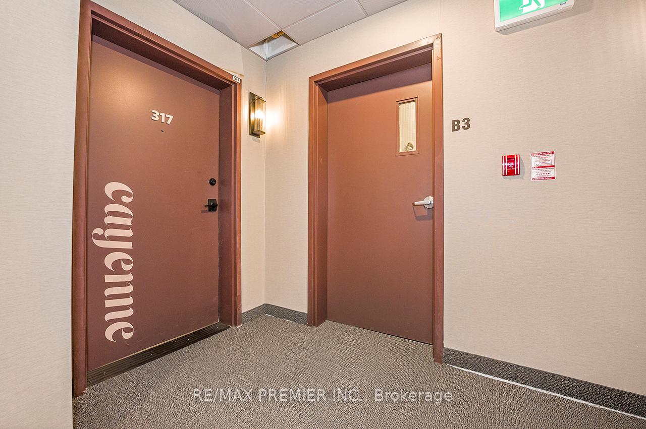 Photo 8 of Unit 317, 4 Spice Way, Barrie, Innis-Shore — HOMEH