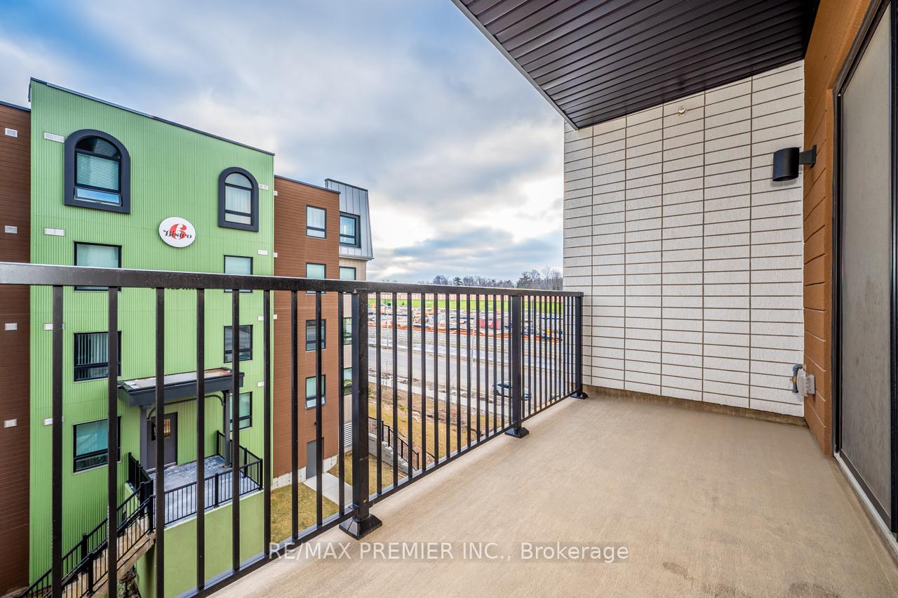 Photo 33 of Unit 317, 4 Spice Way, Barrie, Innis-Shore — HOMEH