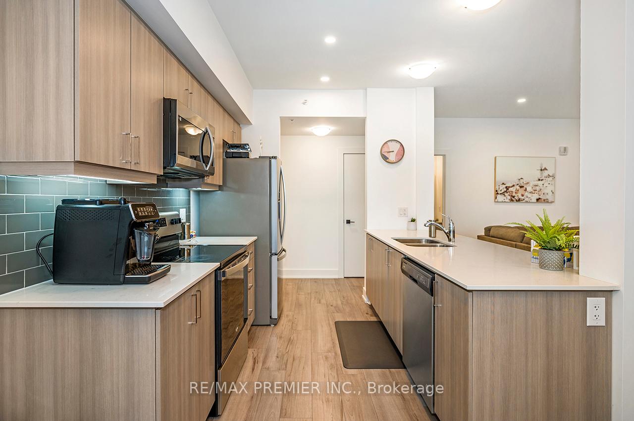 Photo 40 of Unit 317, 4 Spice Way, Barrie, Innis-Shore — HOMEH
