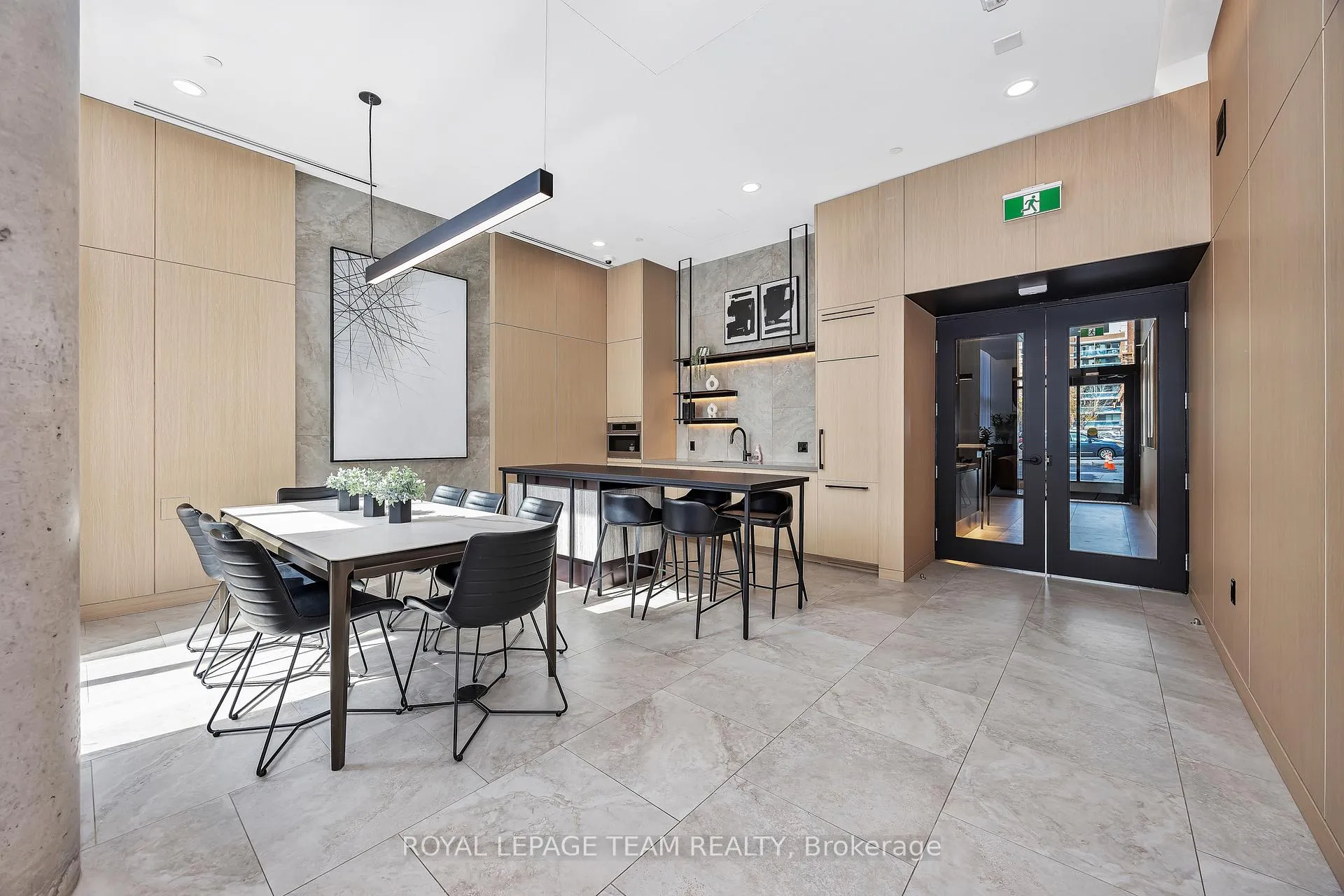 Photo 7 of Unit 707, 10 James Street, Ottawa, Ottawa Centre — HOMEH
