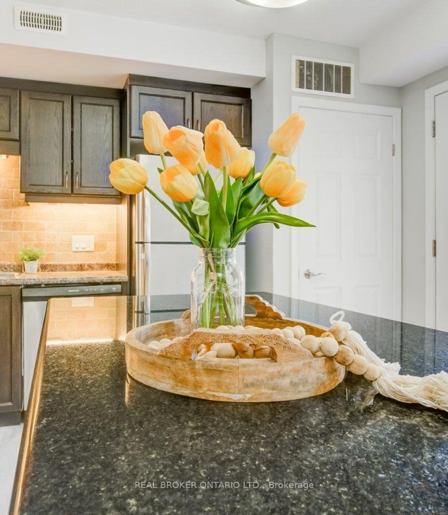 Photo 7 of Unit 8H, 1460 Highland Road W, Kitchener, Highland West — HOMEH