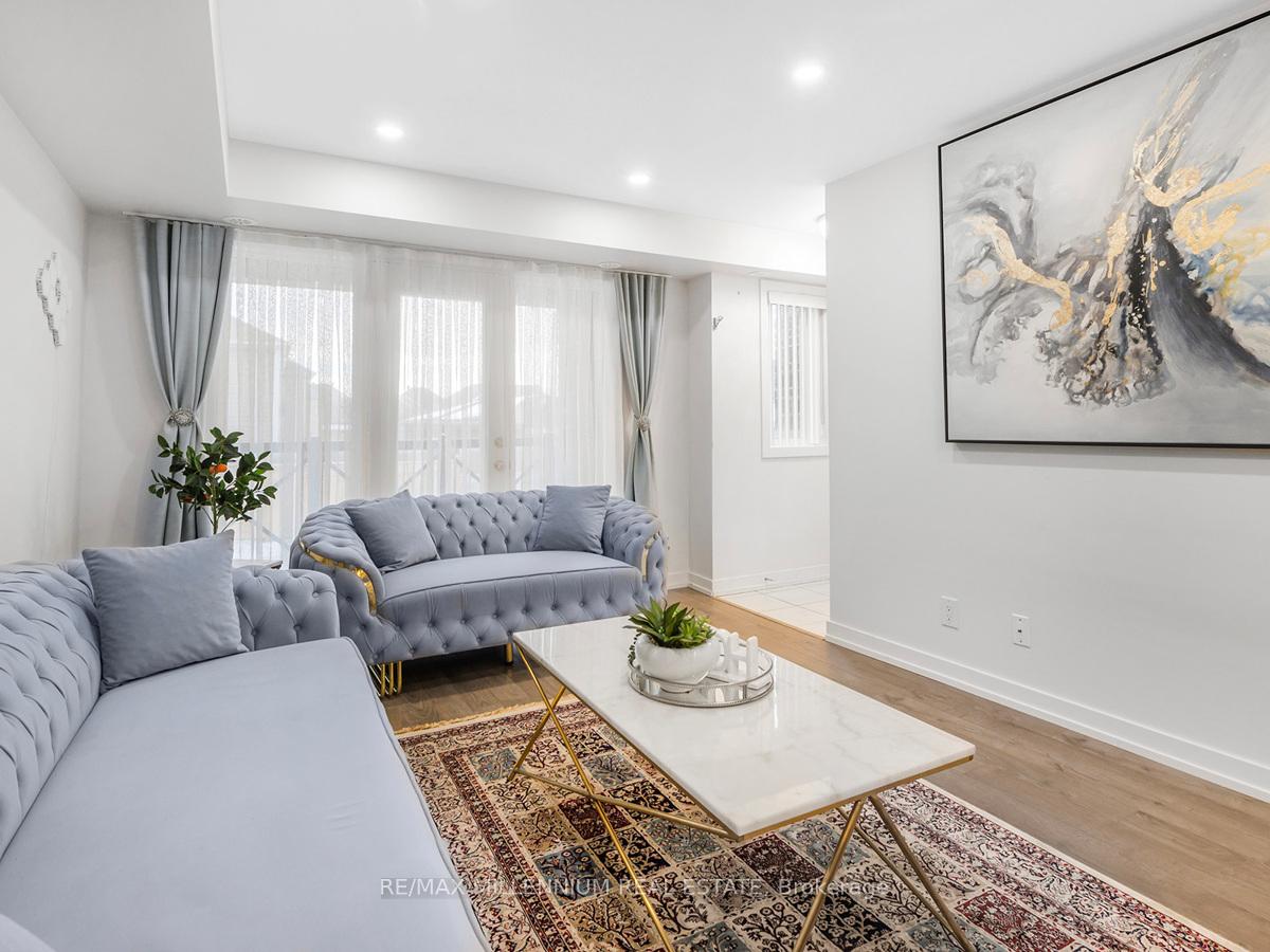 Photo 30 of Unit 1206, 11 Dunsheath Way, Markham, Cornell — HOMEH