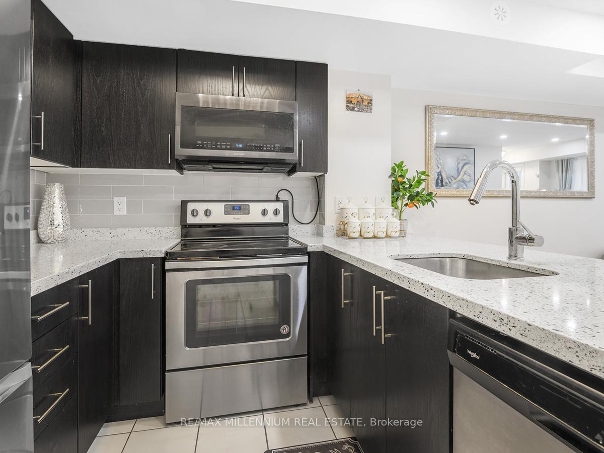 Photo 35 of Unit 1206, 11 Dunsheath Way, Markham, Cornell — HOMEH