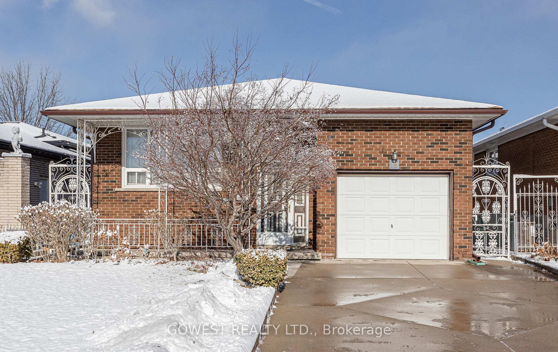 Photo 22 of 19 Village Drive, Hamilton, Kentley — HOMEH
