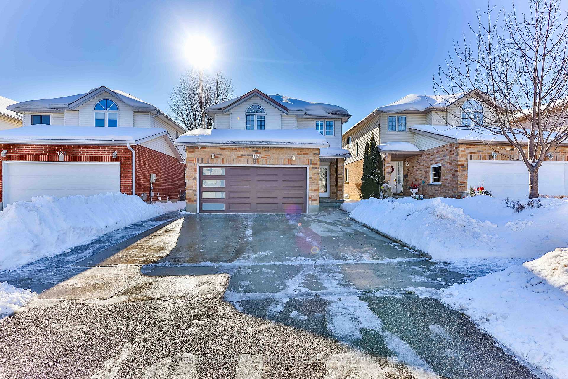 Photo 1 of 117 Wilderness Drive, Kitchener — HOMEH