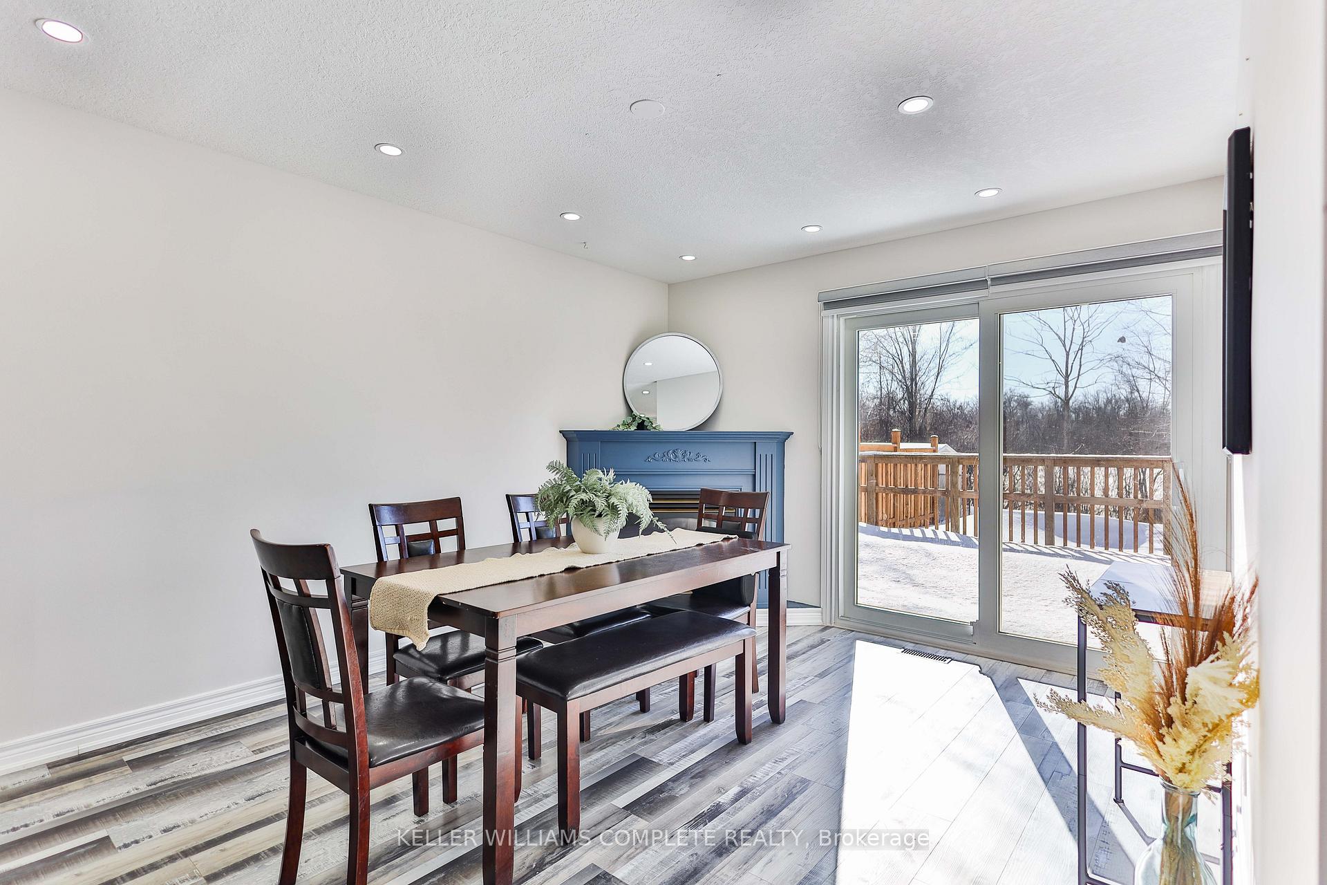 Photo 16 of 117 Wilderness Drive, Kitchener — HOMEH