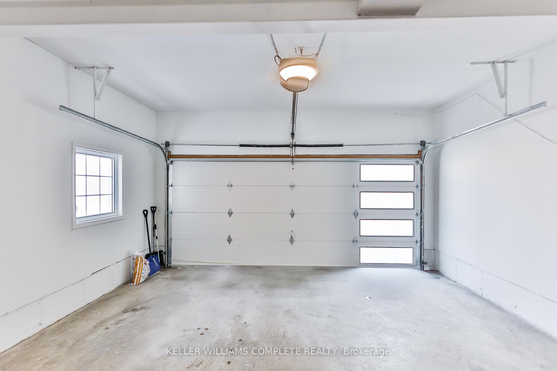Photo 32 of 117 Wilderness Drive, Kitchener — HOMEH