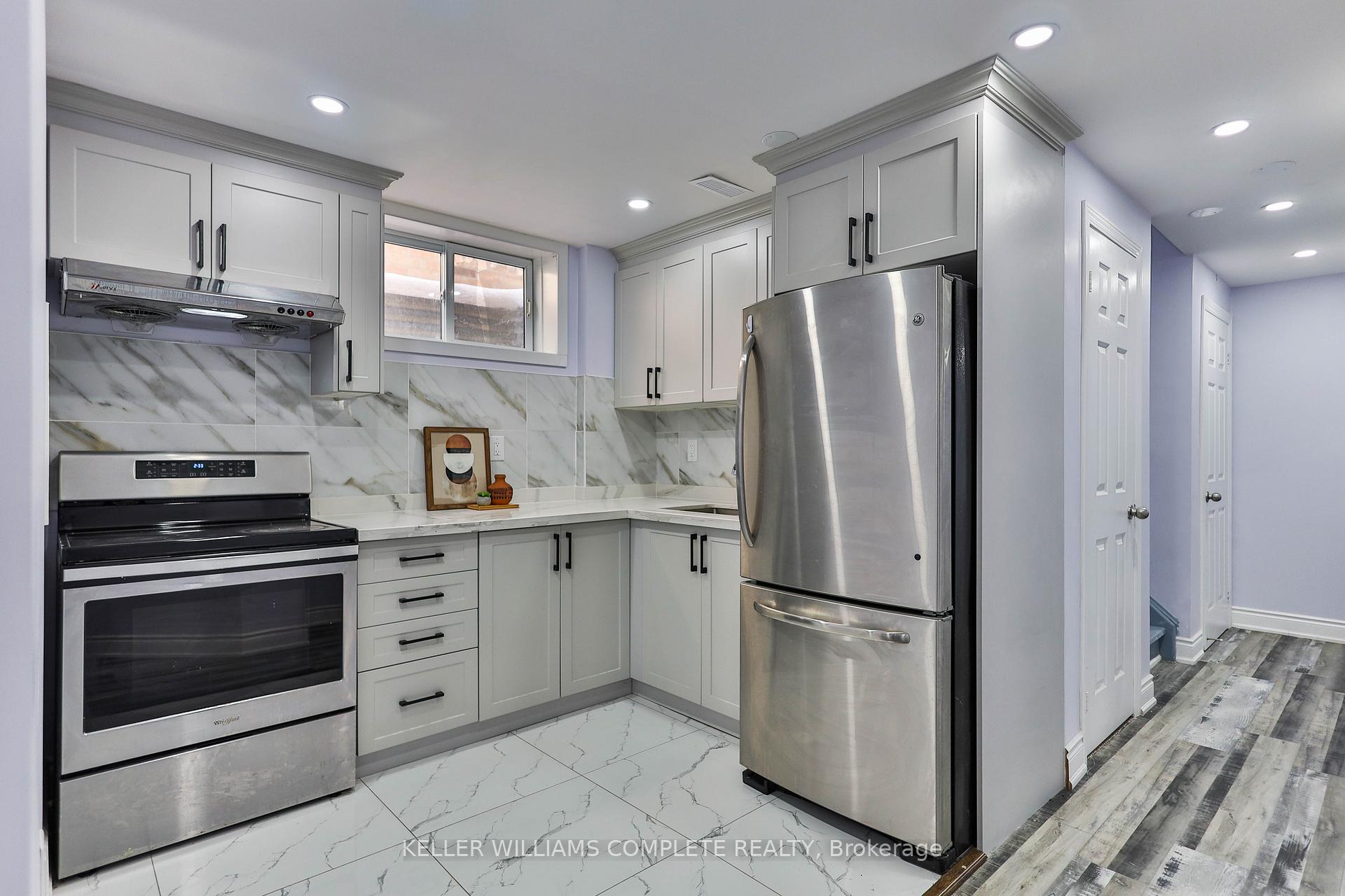 Photo 33 of 117 Wilderness Drive, Kitchener — HOMEH