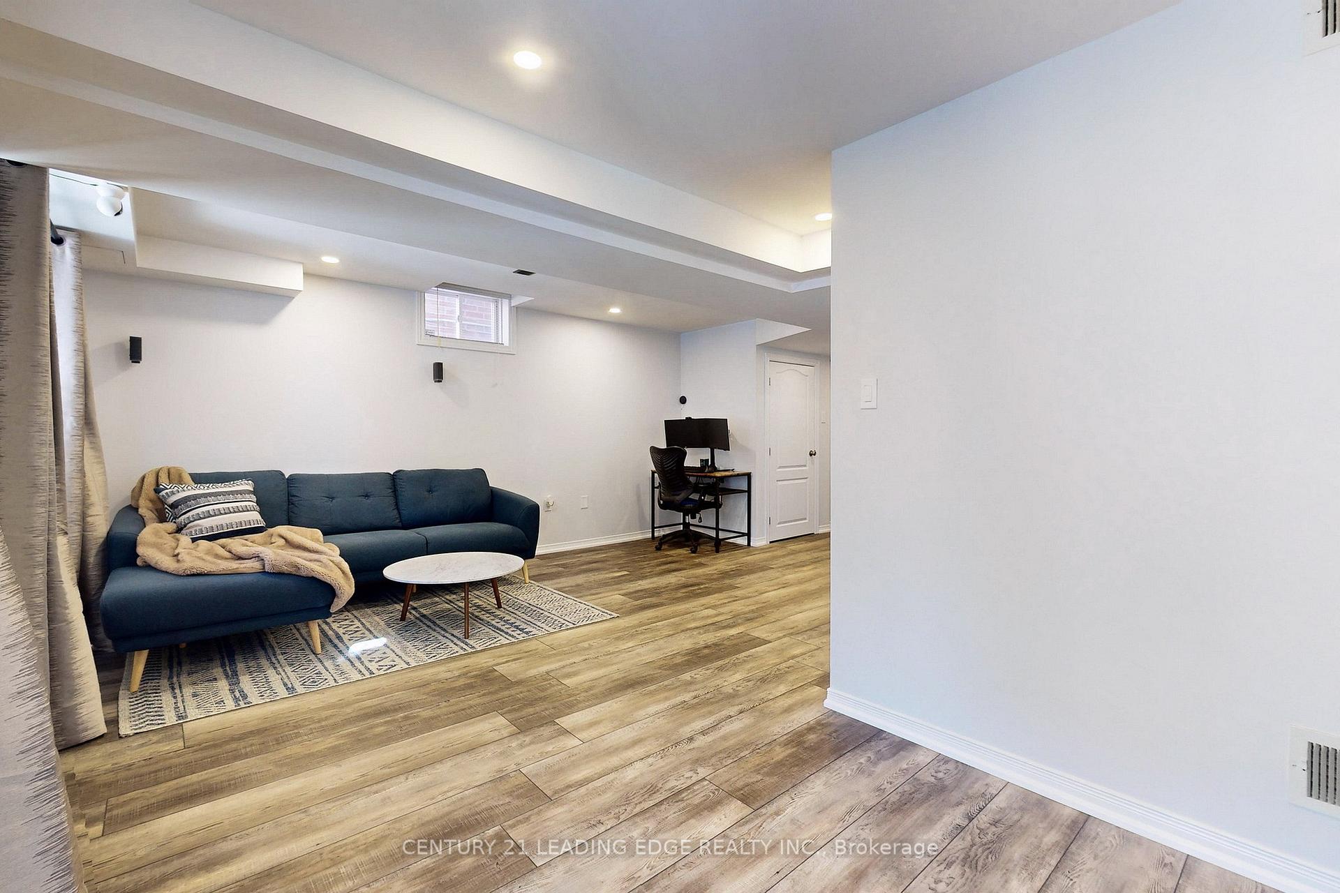 Photo 71 of 22 Arco Circle, Vaughan, Maple — HOMEH