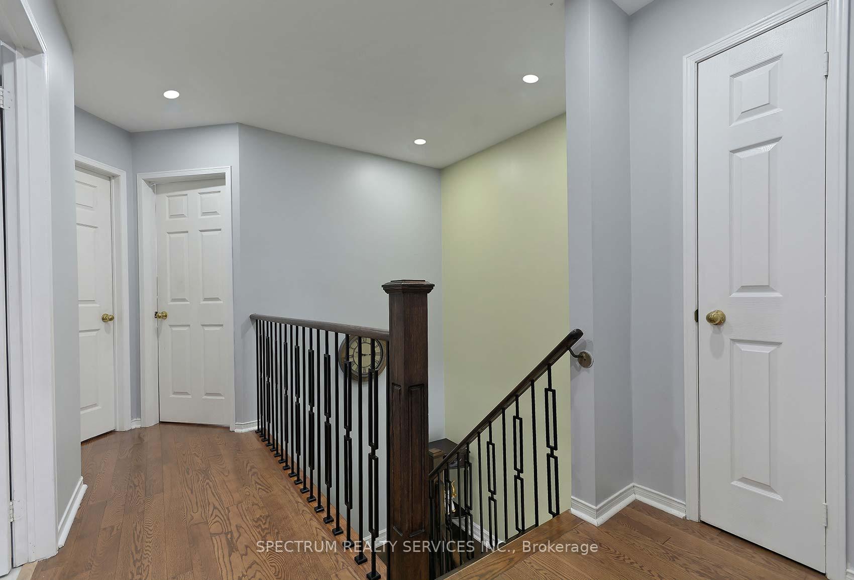 Photo 18 of 109 Kelso Crescent, Vaughan, Maple — HOMEH