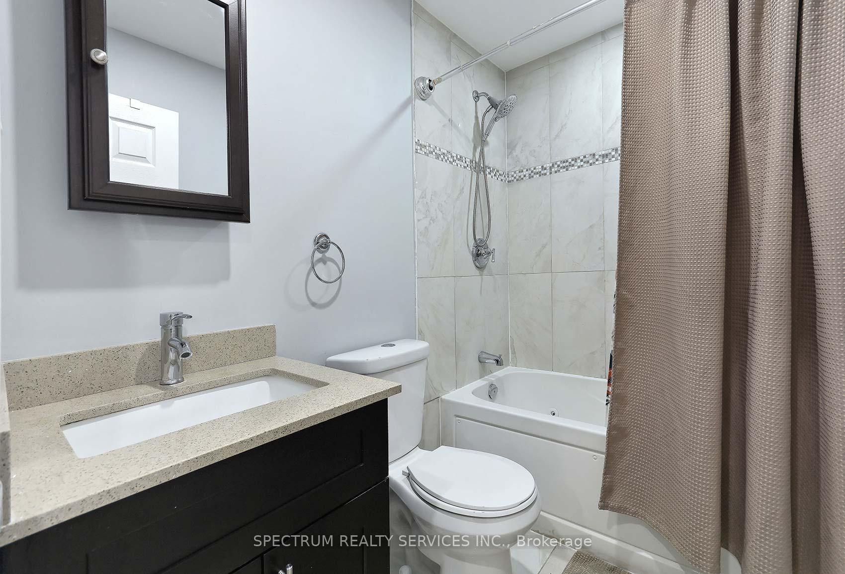 Photo 28 of 109 Kelso Crescent, Vaughan, Maple — HOMEH