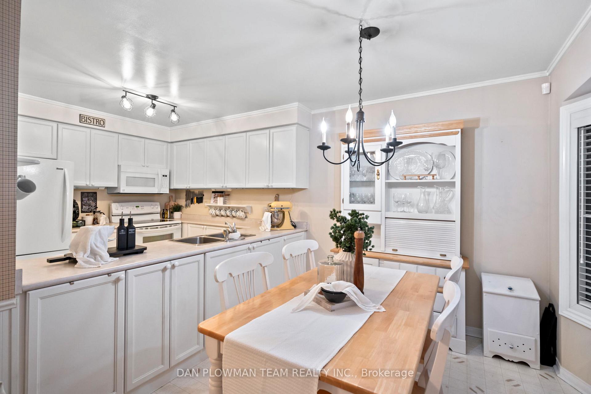 Photo 34 of 135 Thicket Crescent, Pickering, Highbush — HOMEH