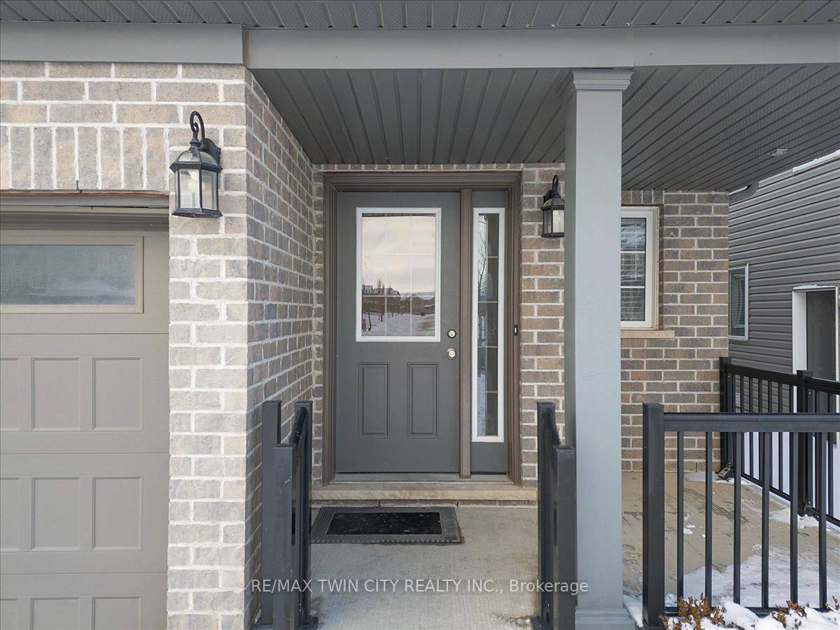 Photo 2 of 149 Maitland Street, Kitchener — HOMEH