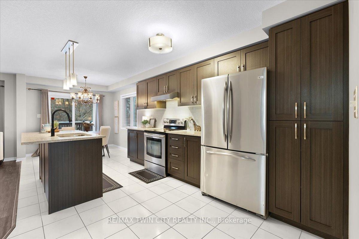 Photo 5 of 149 Maitland Street, Kitchener — HOMEH