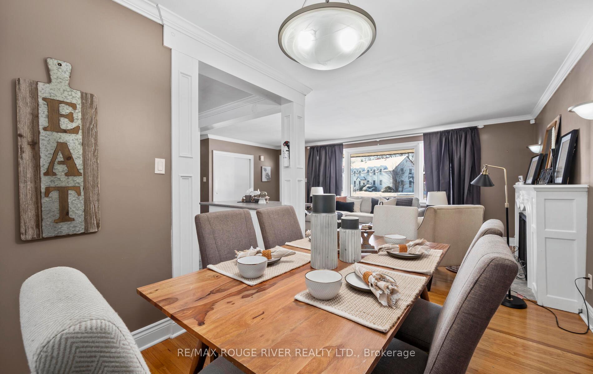 Photo 11 of 50 Kings Crescent, Ajax, South East — HOMEH