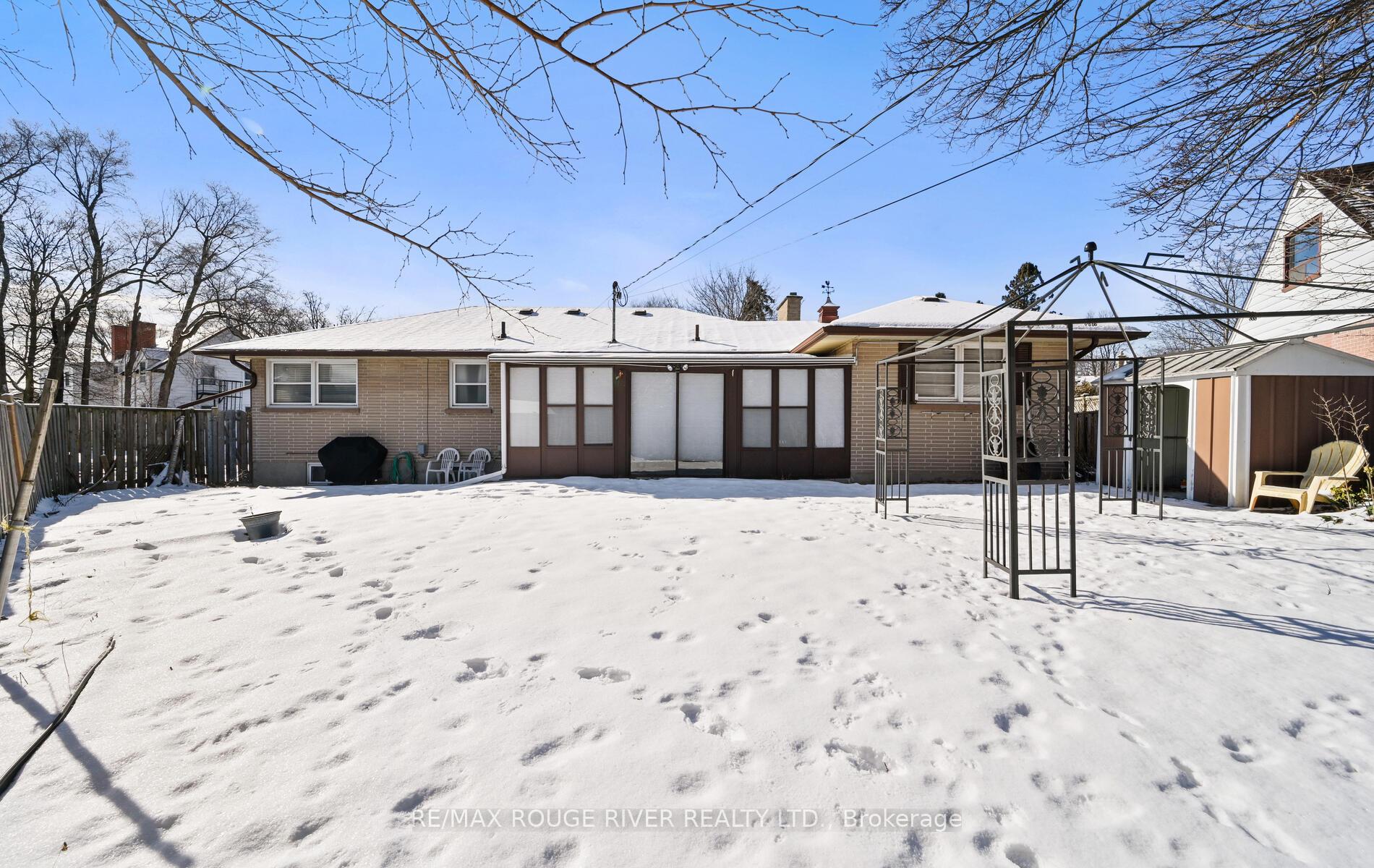 Photo 53 of 50 Kings Crescent, Ajax, South East — HOMEH