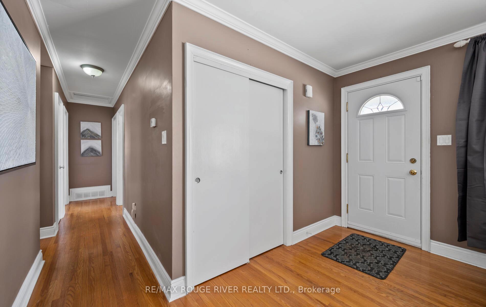 Photo 22 of 50 Kings Crescent, Ajax, South East — HOMEH