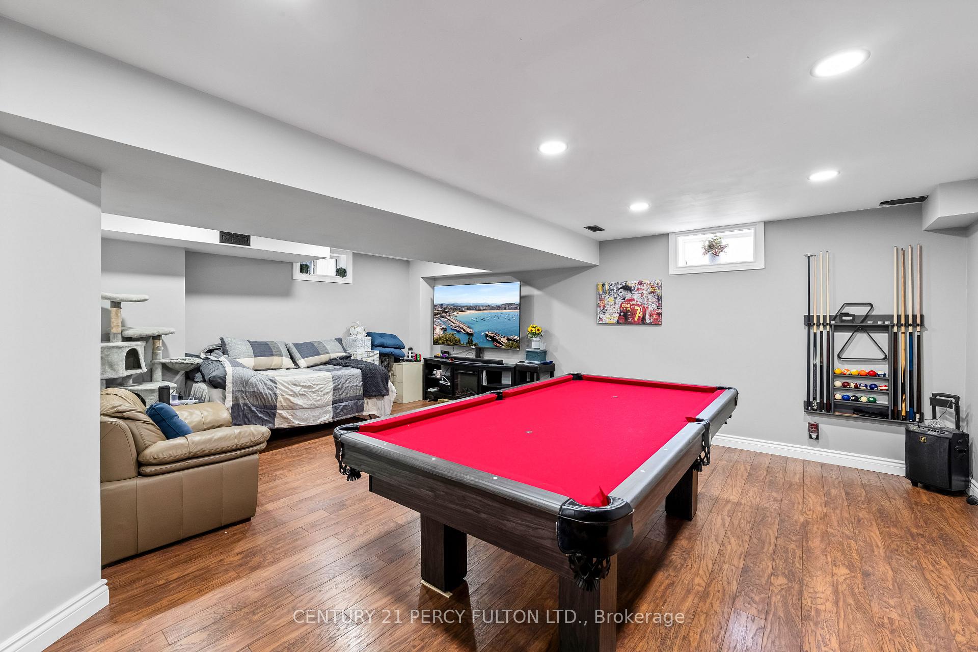 Photo 43 of 35 Millburn Drive, Clarington, Bowmanville — HOMEH