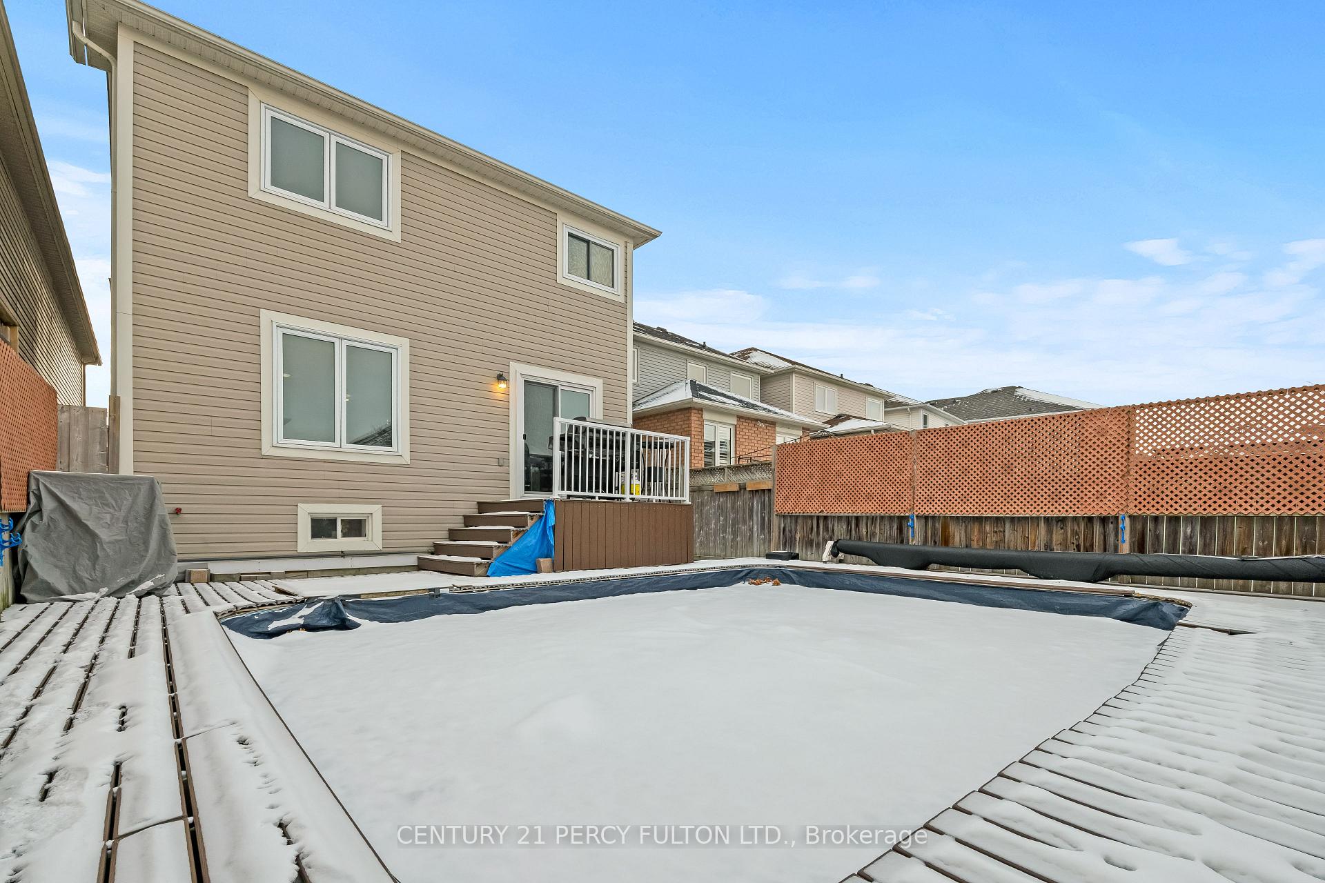 Photo 48 of 35 Millburn Drive, Clarington, Bowmanville — HOMEH