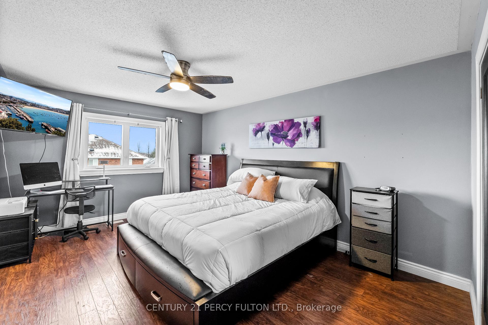 Photo 36 of 35 Millburn Drive, Clarington, Bowmanville — HOMEH