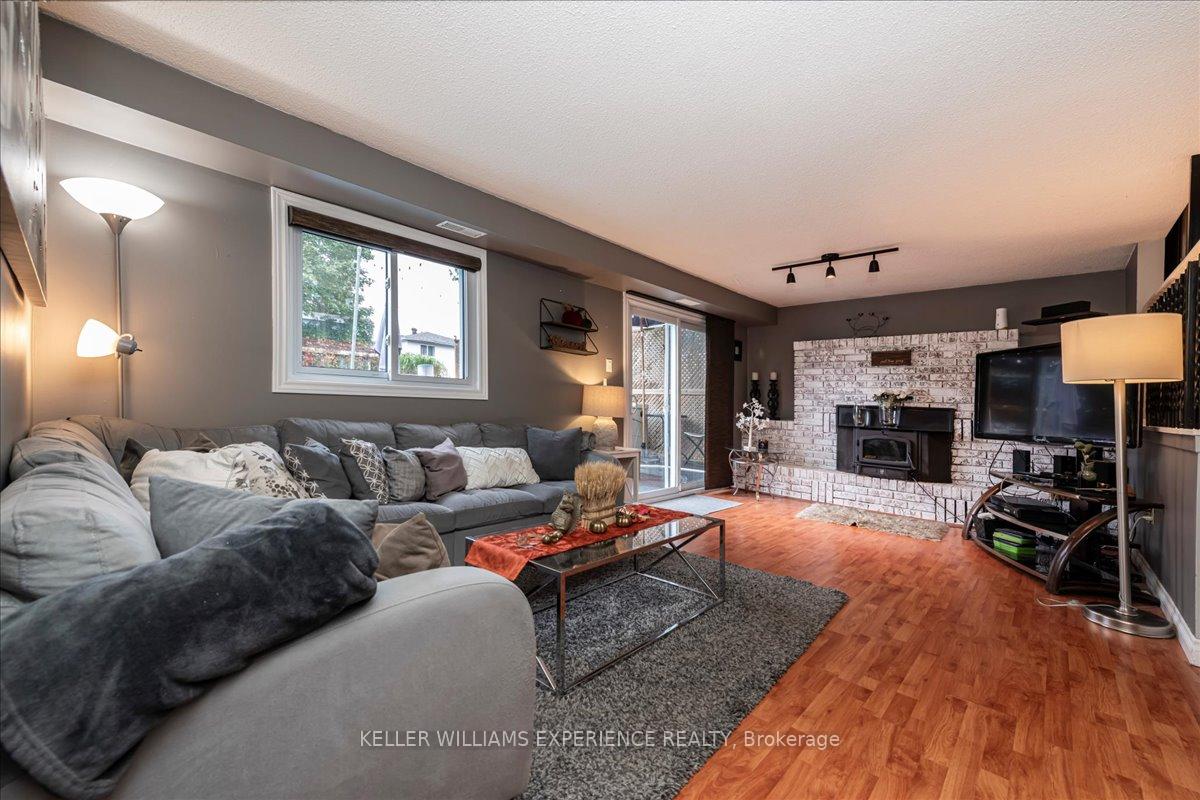 Photo 9 of 3 Sinclair Court, Barrie, Sunnidale — HOMEH