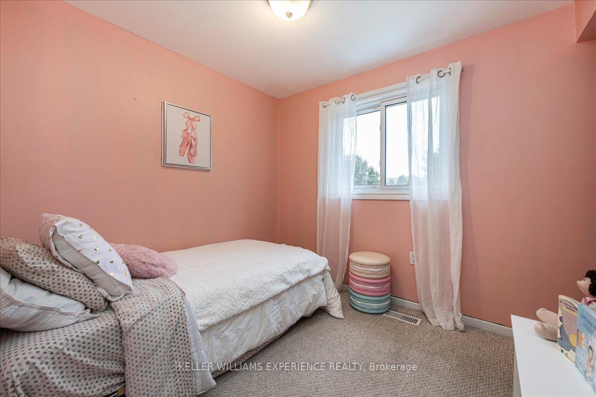 Photo 20 of 3 Sinclair Court, Barrie, Sunnidale — HOMEH