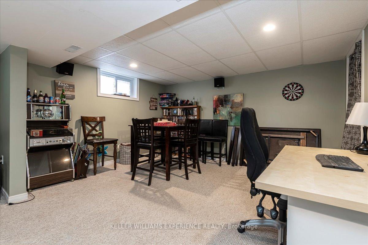 Photo 24 of 3 Sinclair Court, Barrie, Sunnidale — HOMEH