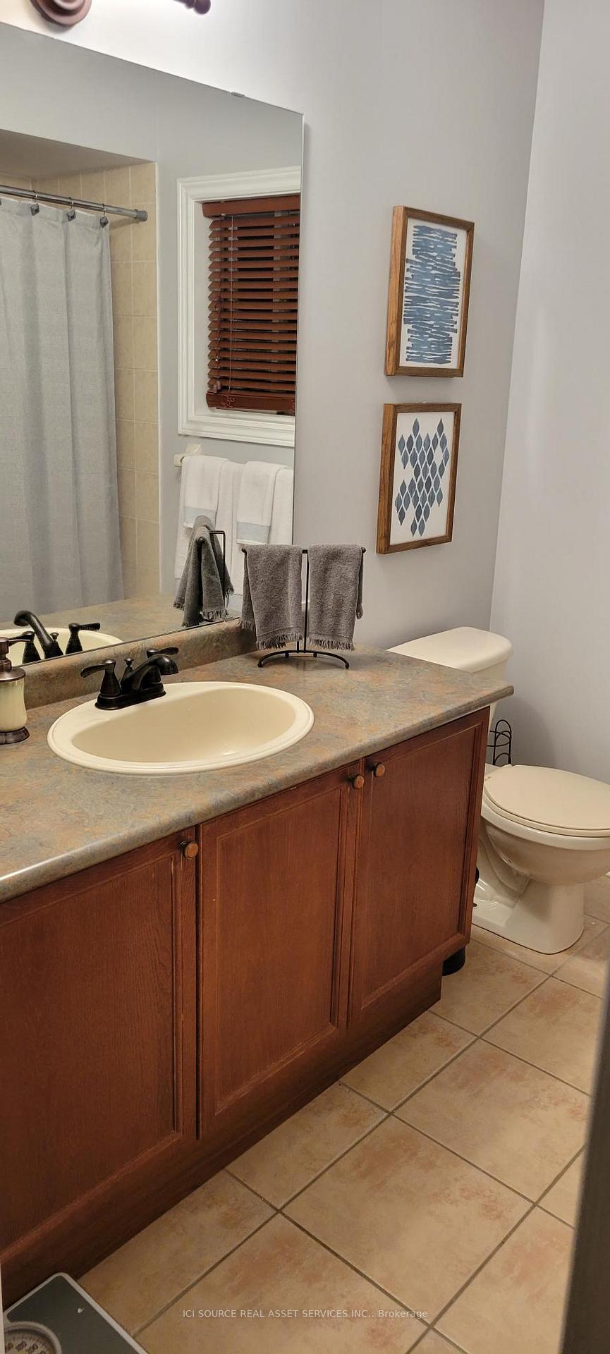 Photo 18 of Unit Main Fl, 47 Robertson Davies Drive, Brampton, Snelgrove — HOMEH
