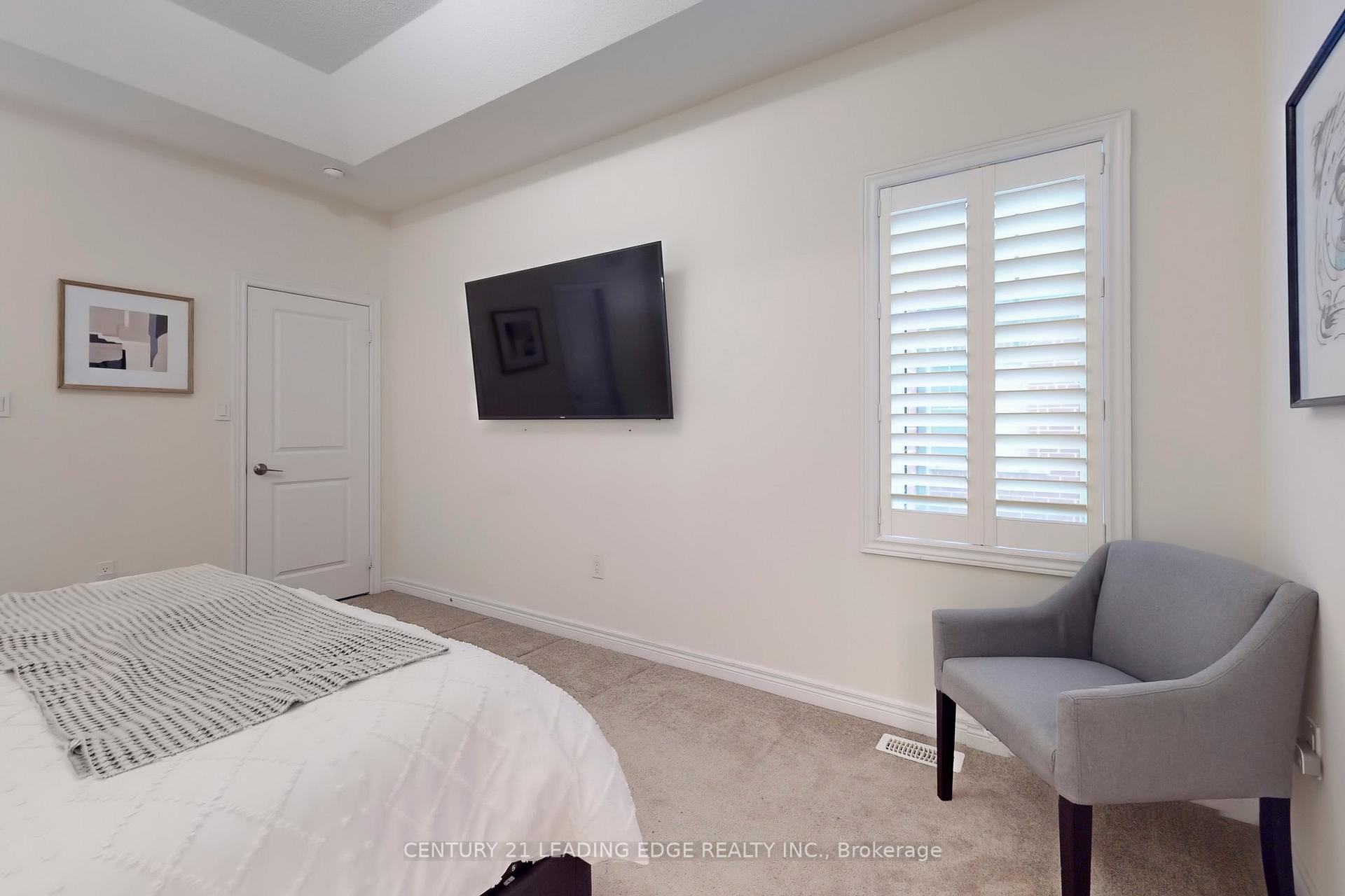 Photo 68 of 146 Coronation Road, Whitby, Rural Whitby — HOMEH